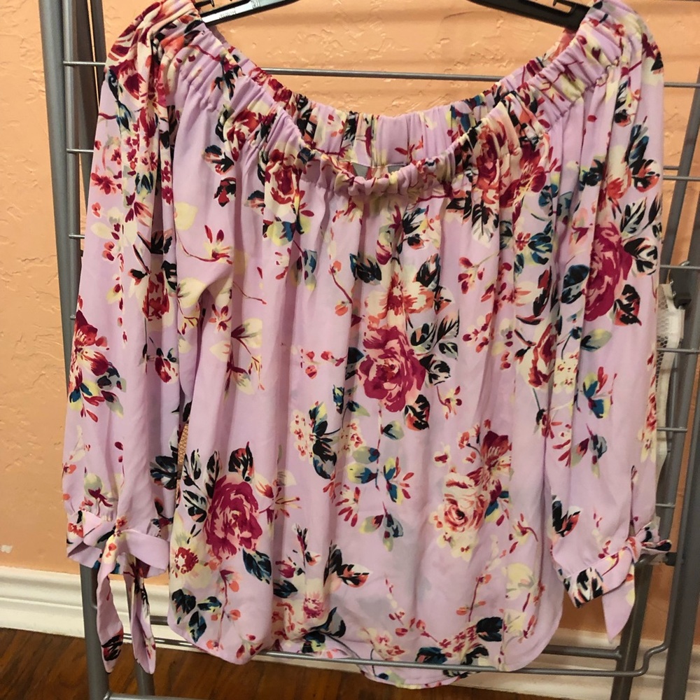Floral top